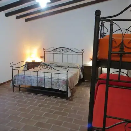 Casa In Campagna 게스트하우스 도르갈리